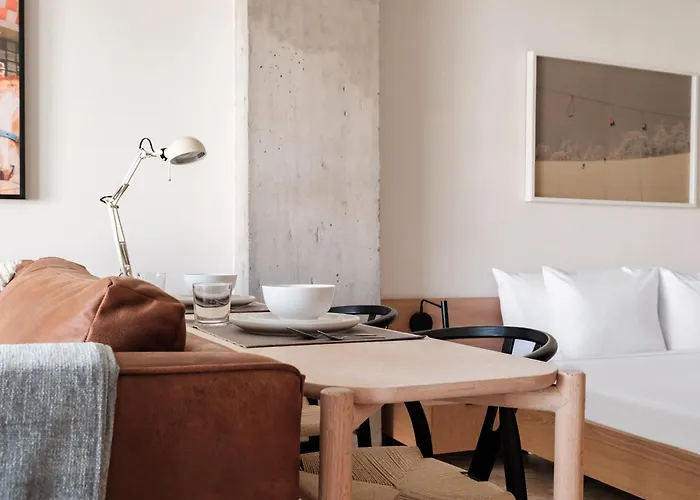 Par 607 Apartment *