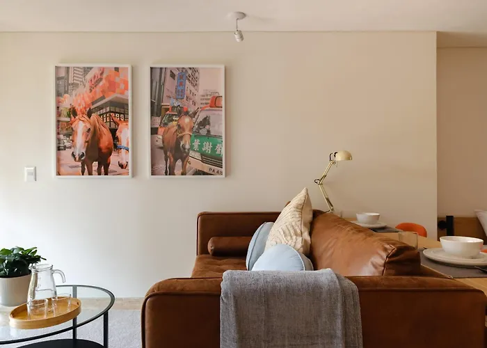 Par 607 Apartment